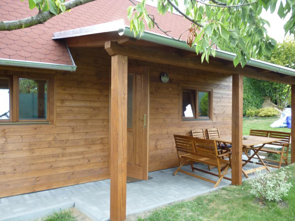 Apartman Relax-Chatka A Apartman Mikulov Exterior foto